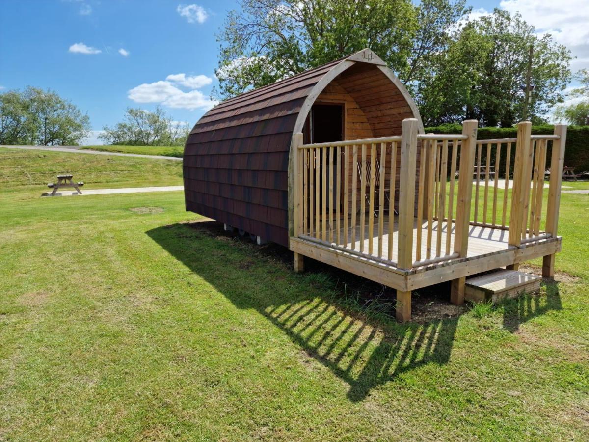 Rustic Pods Riverview Holiday Park Lincoln Bagian luar foto